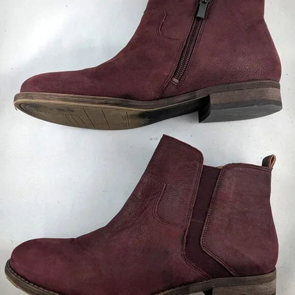 Franco Sarto "Kane" burgundy nubuck side zip ankle boots | Size 7.5 (EU 37.5) - Picture 5 of 8